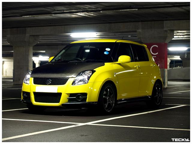 black and yellow car wiz